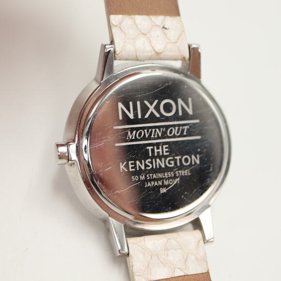 Nixon Kensington MOP 37mm Womens Watch Gem Bezel White Leather w New Battery main image 9
